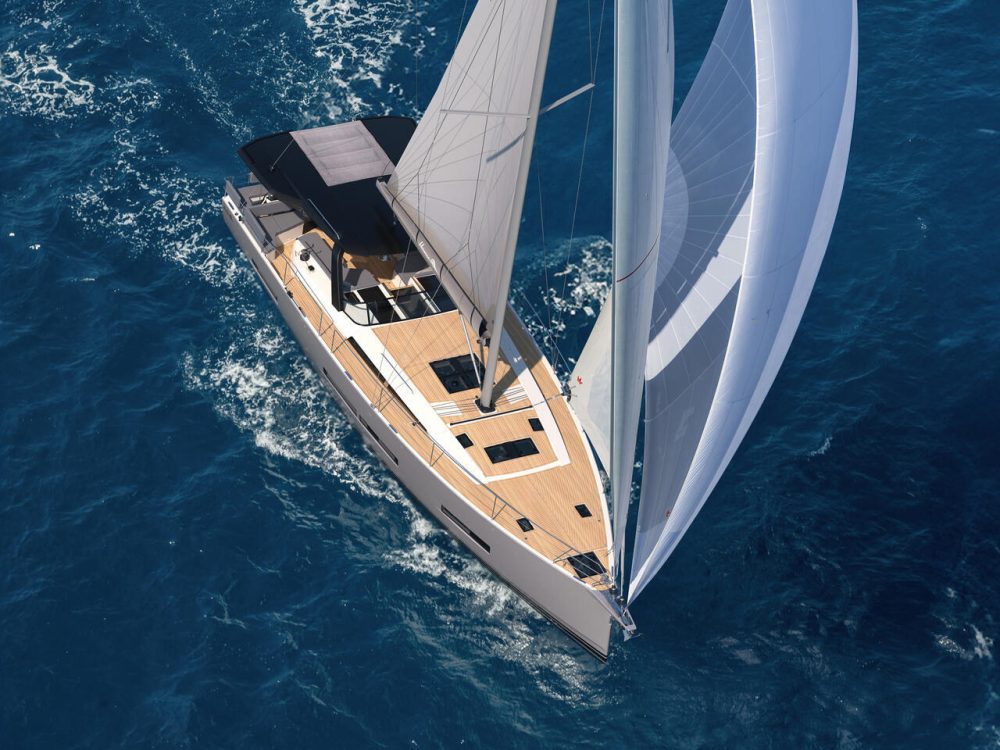 Hanse 590 Exterior